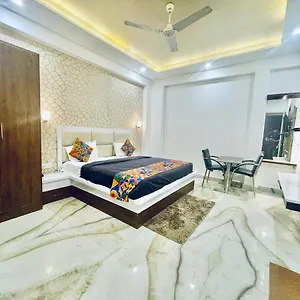 Hotel Boston Sot02, Agra (Uttar Pradesh)