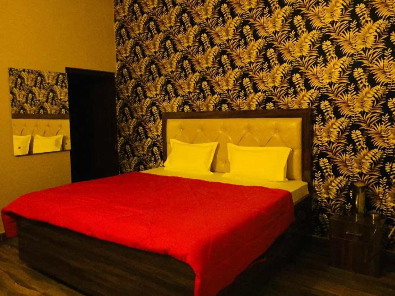 Hotel Divine Agra  0*, Agra (Uttar Pradesh) India
