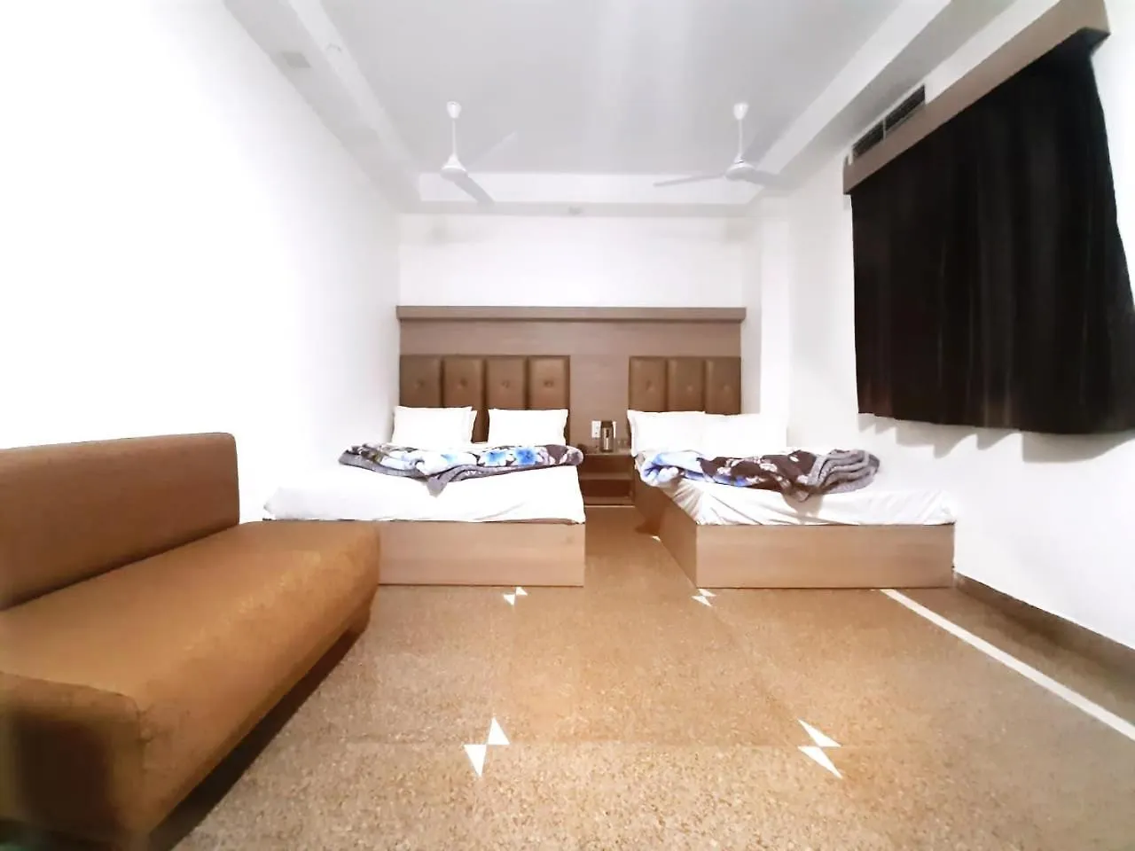 Hotel Divine Agra